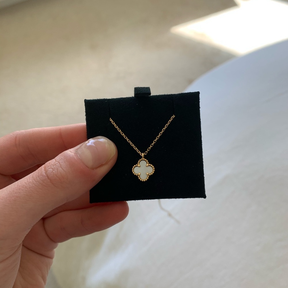 Van Cleef Sweet Alhambra (SOLD)